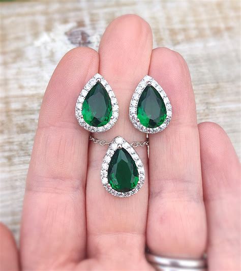 Emerald Green Bridal Jewellery Set Necklace And Earring Set Etsy Uk