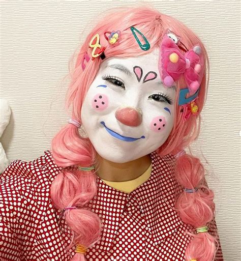 Clown Pics Cute Clown Clown Face Paint Carnival Face Paint Female