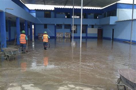 Amazonas Hoy Reinician Clases En Colegio Afectado Por Inundaci N En