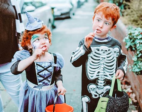 5 Tips for Trick or Treating with Toddlers