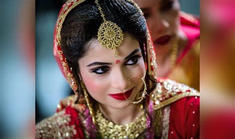 Diya Aur Baati Hum Fame Pooja Singh Ties The Knot With Longtime ...