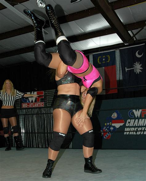 Slampeg Krissy Vaine Vs Lexie Fyfe