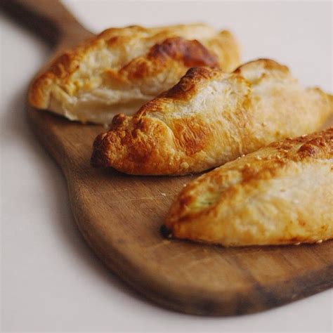 Pastizzi With Spinach, Chilli & Ricotta by theredlychee | Quick & Easy ...