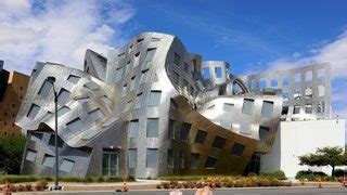 Las creaciones arquitectónicas más impresionantes de Frank Gehry