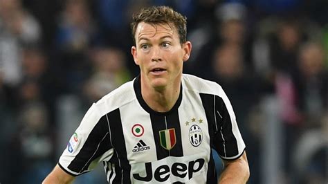 Lichtsteiner Sull Addio Di Bonucci Da Oporto Rapporti Difficili Con