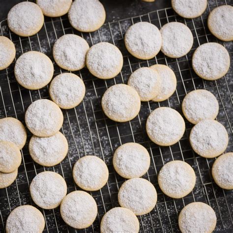 Powdered Sugar Cookies I Recipe