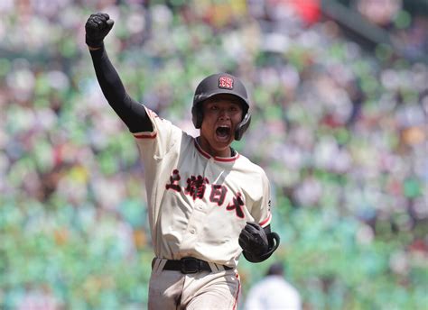 甲子園土浦日大が37年ぶりの勝利 開幕試合では春夏通じて初となるタイブレークを制す ライブドアニュース