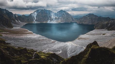 Mt. Pinatubo's Crater Lake : Philippines