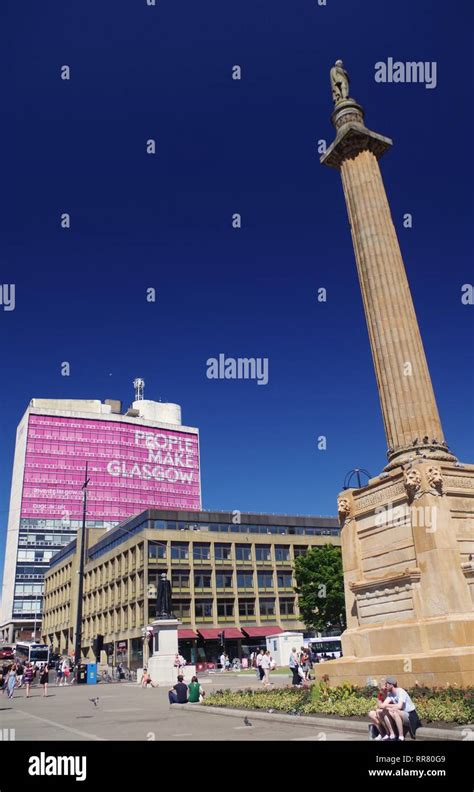 Sir Walter Scott Column Statue And The People Make Glasgow Met Tower In