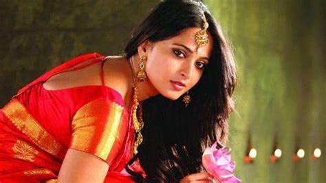 All The Times Anushka Shetty S Hair Gave Absolute Goals IWMBuzz