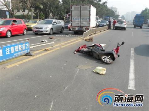 海口西站附近发生车祸 乘电动车女子当场身亡新闻中心新浪网