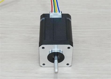 HANPOSE Stepper motor Nema17 แรงบด 70 N cm 1 7A 17HS6401S Black