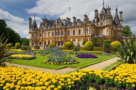 Memories of Summer - Waddesdon Manor Gardens in Full Bloom ...