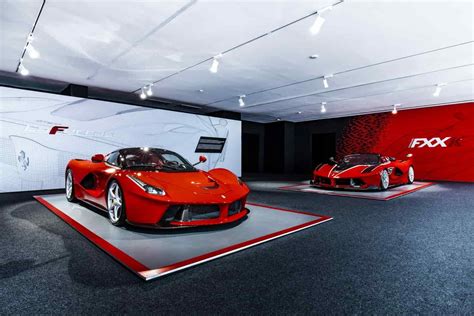 Mostre Scuderia Ferrari 90 Anni E Hypercar FOTO