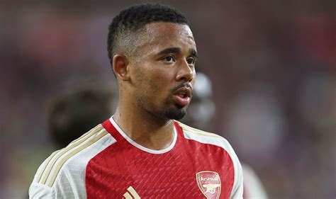 La Blessure De Gabriel Jesus Fait Peur Alors Que L Attaquant D Arsenal