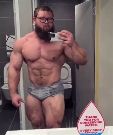 Nicolaas Du Preez Stretchmarkedmuscle On Tumblr