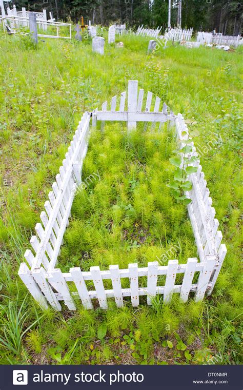 Grave Fence Hi Res Stock Photography And Images Alamy