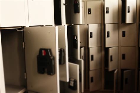 10 Best Metal Lockers Reviewed in 2020 | TheGearHunt