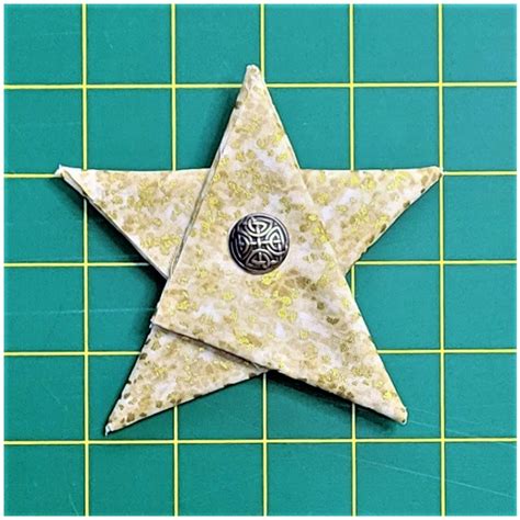 Free Project Fast Fun Folded Fabric Stars Beth Ann Williams