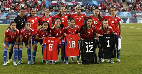 La Roja Femenina Realizó Curiosa Protesta Por Jugar Sin Arquera En