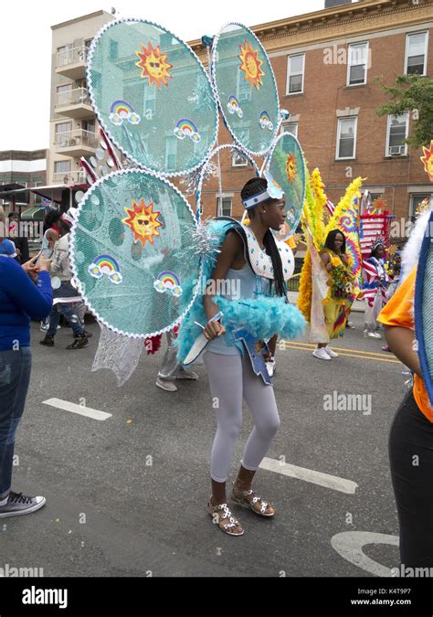 Caribbean carnival children costumes culture hi-res stock photography ...