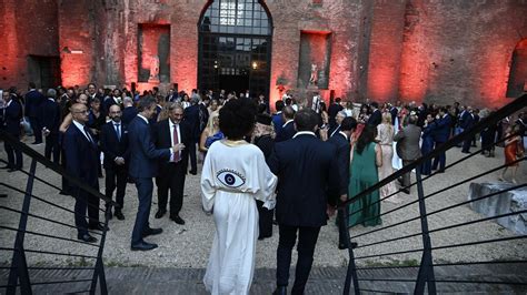 Gala Anlaids Alle Terme Di Diocleziano Il Glamour Al Servizio Della