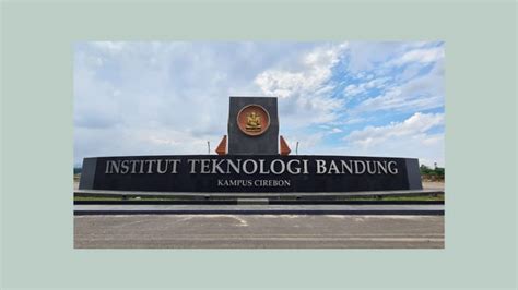 Terakreditas Universitas Kampus Teknik Biomedis PPT