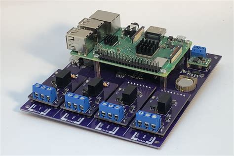 Design Concept Raspberry Pi System With Four Isolated Can Bus