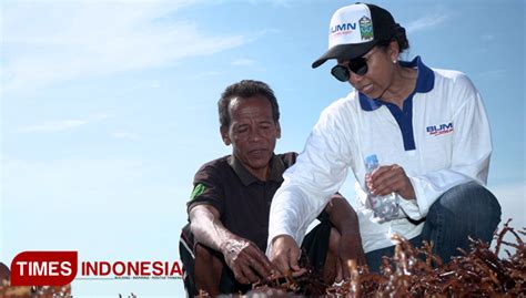 Menteri BUMN Rini Soemarno Kunjungi Mitra Binaan Program CSR Dan CSV