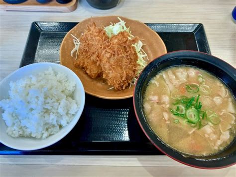 リッチな豚汁定食650円！「かつや」のとん汁定食こそが大人メニューの代表格だな！ B級グルメランチ紀行