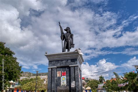 Jean-Jacques Dessalines Statue in front of Cathédrale Notre-Dame du Cap ...