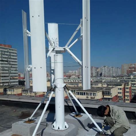 Low Operating Noise Wind Power Generator 2kw Vertical Axis Wind Turbine