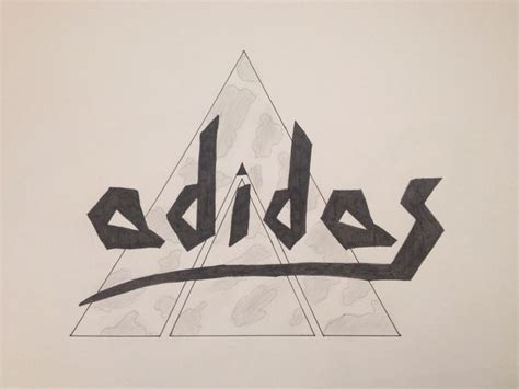 Rediseño de logo Mercedes Escribano 4ESO IES 15 Triangle tattoo