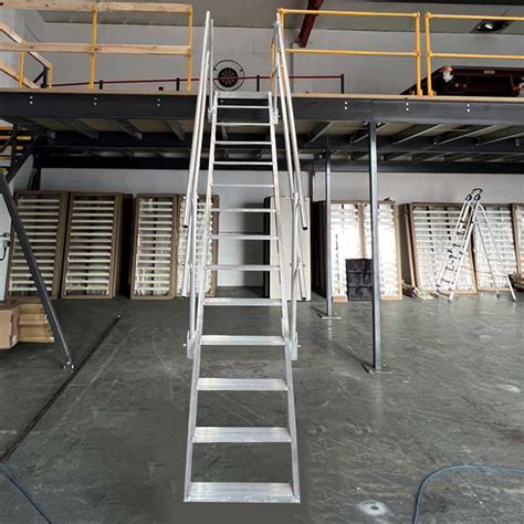 temporary staircase handrail safety systems