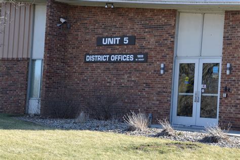 unit  reopening plan  bring older students  school   days