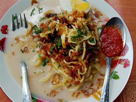 19 Tempat Makan Mie Celor Daging Terenak Di Jambi