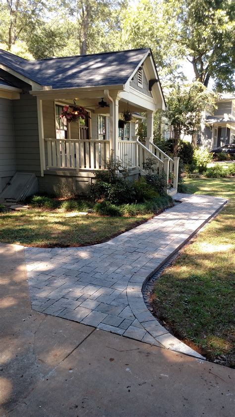 Concrete Paver Walkway : DIY