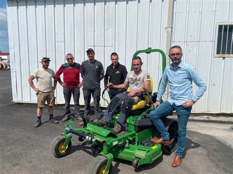 Un Nouvel Outil Pour Les Espaces Verts Cussac Sur Loire