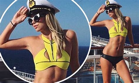 Tully Smyth Flaunts Curves In Bikini For Throwback Cruise Snap On Instagram Daily Mail Online