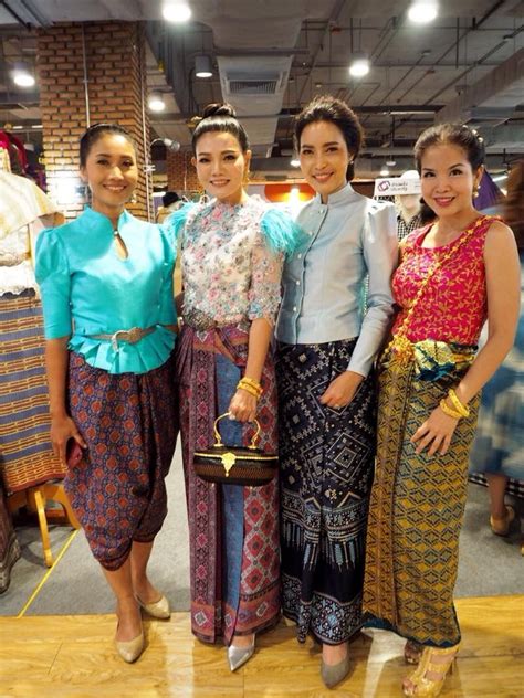 Silk Dress Dress Skirt Thai Dress Saree Styles Kebaya Traditional Dresses Asian Beauty