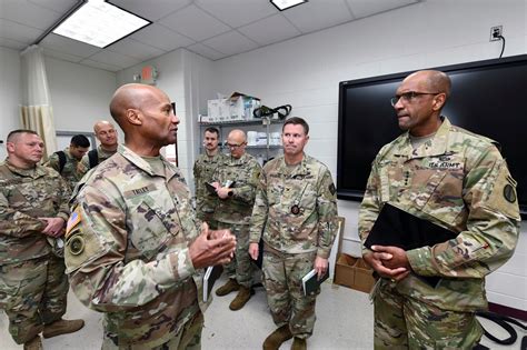 Medcoe Hosts New Tradoc Commander Article The United States Army