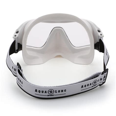 Aqualung Versa Snorkeling Mask | Lightweight Snorkel Mask | Aquamaster