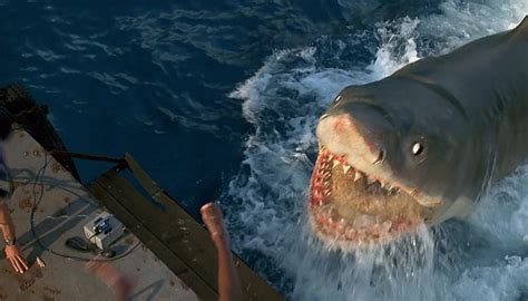 LES DENTS DE LA MER 4 LA REVANCHE Jaws The Revenge De Joseph