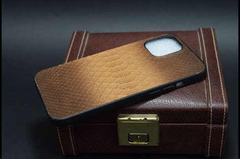 Funda Carcasa De Telefono Para Iphone Pc Piton Barriga Marron Tabaco