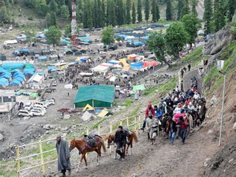 About Pilgrims Leave Baltal For Cave Yatra From Pahalgam Remains