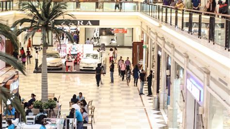 DLF Promenade Mall: Guide To Shopping, Activities & Restaurants