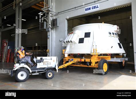 All Interno Del Booster Fabrication Facility Presso Il Kennedy Space