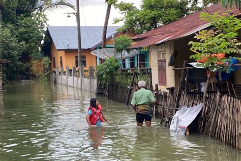 Sebanyak 12 Kecamatan Di Kabupaten Pidie Terendam Banjir Antara News Aceh