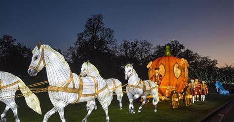 Longleat Christmas Lights 2024 Season - Vikki Saraann