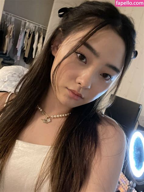 Esther Lee Esblee Esblee Nude Leaked Onlyfans Photo Fapello